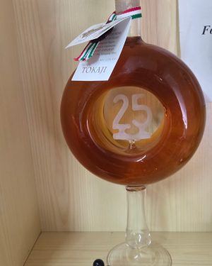 Tokaji 25 Évszámos díszüveg